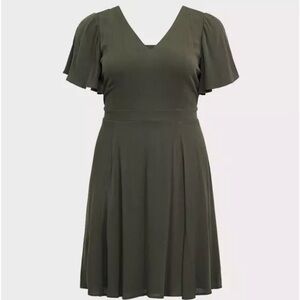 ❄️ Torrid Olive Green Gauze Flutter Sleeve Skater Dress Size 2